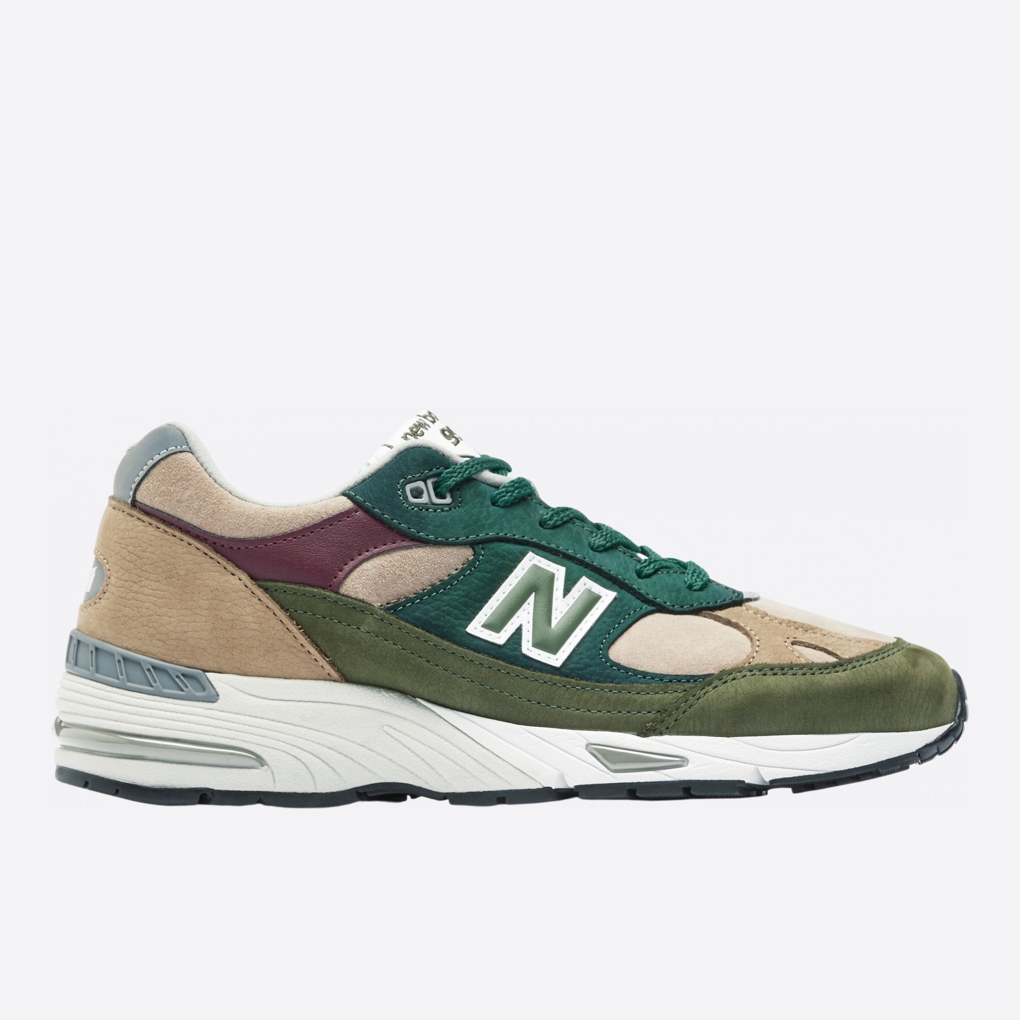 NEW BALANCE scarpa sportiva uomo M991-NTG in pelle nabuk verde e beige|acquista online su Shoe 