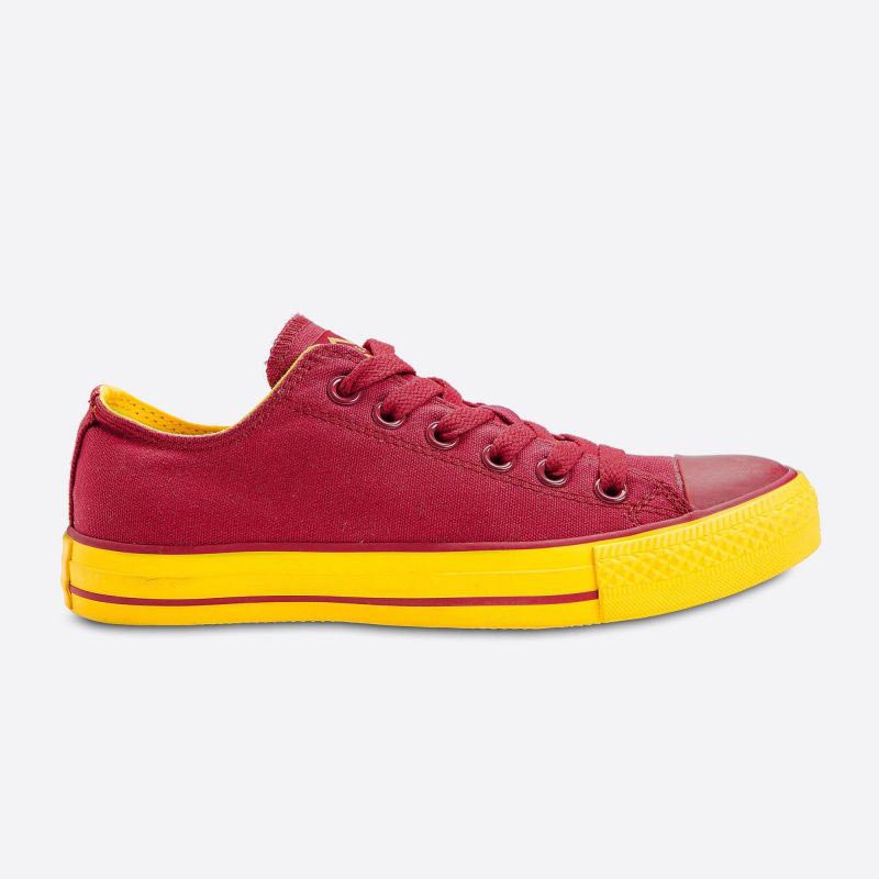 Vínově červené plátěné tenisky Veemes Burgundy And Yellow se žlutou podrážkou